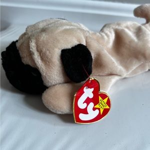 Ty Beanie Baby Pugsly the Pug